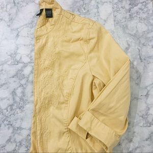 Chico’s Lightweight Floral Embroidered Coat